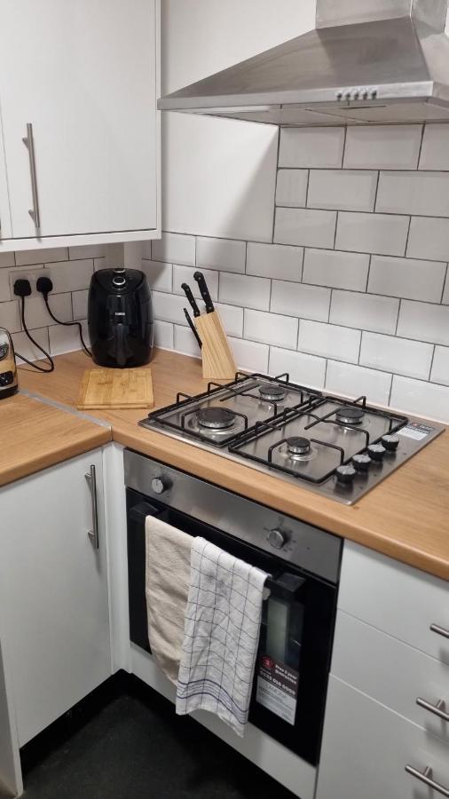 فيلا L.F.C Townhouse In Anfield ليفربول المظهر الخارجي الصورة